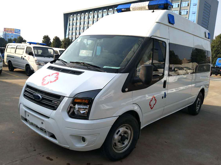 新世代V348長軸柴油救護(hù)車 新世代V348長軸柴油救護(hù)車